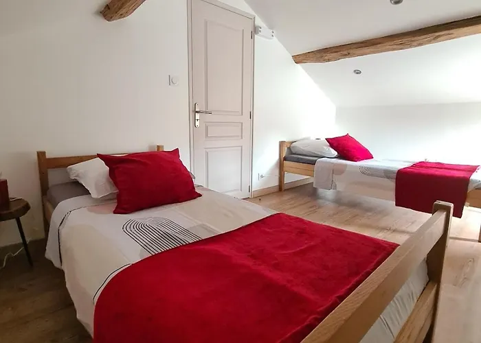 Le Pautin T3 Cozy A 10 Min Du Puy Dufou Сasa de vacaciones Saint-Malo-du-Bois